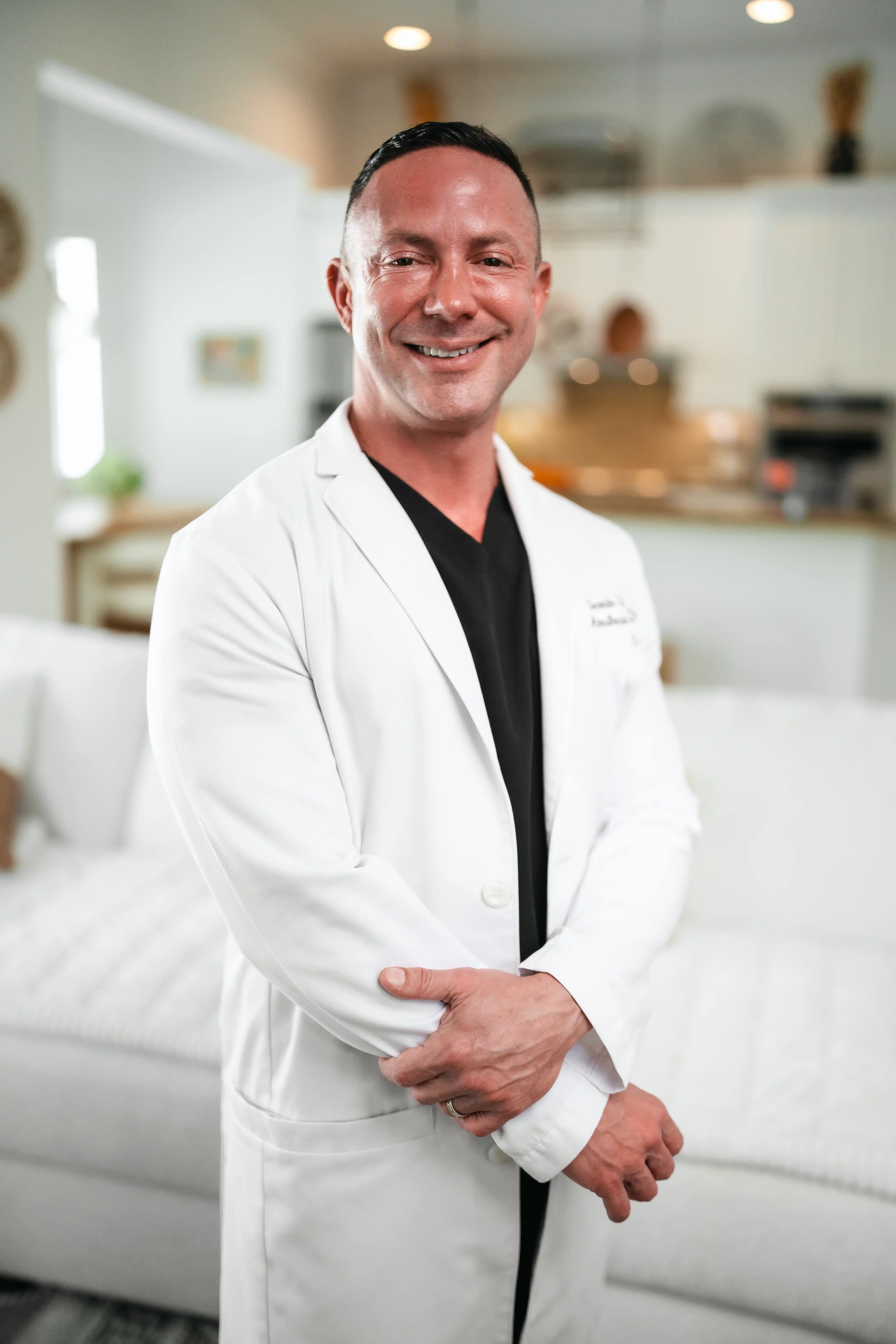 Dr. Germán Echeverry, MD